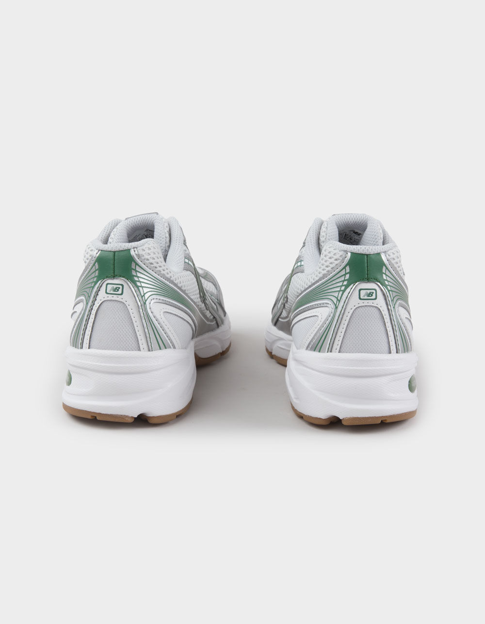 新品未使用　箱あり　New Balance 740 21cm New Balance 740 