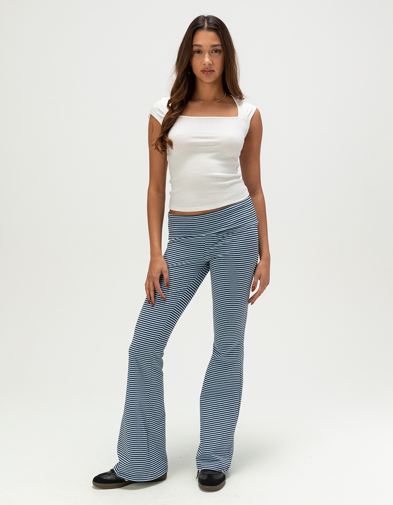 HEART & HIPS Womens Square Neck Cap Sleeve Top image number 1