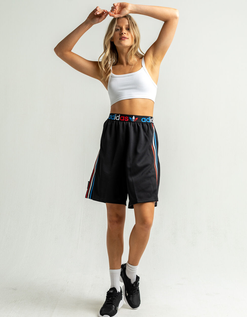 ADIDAS Primeblue Womens Shorts image number 3