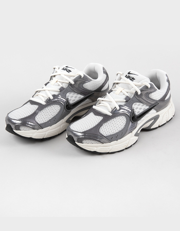 NIKE V5 RNR Mens Shoes Alternative Image