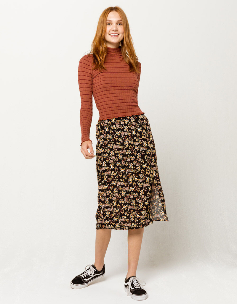 IVY & MAIN Stripe Rust Womens Turtleneck Top image number 4