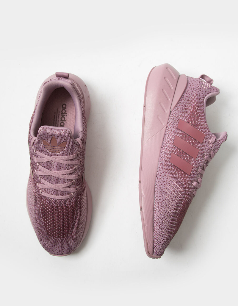 ADIDAS Swift Run 22 Womens Shoes image number 4