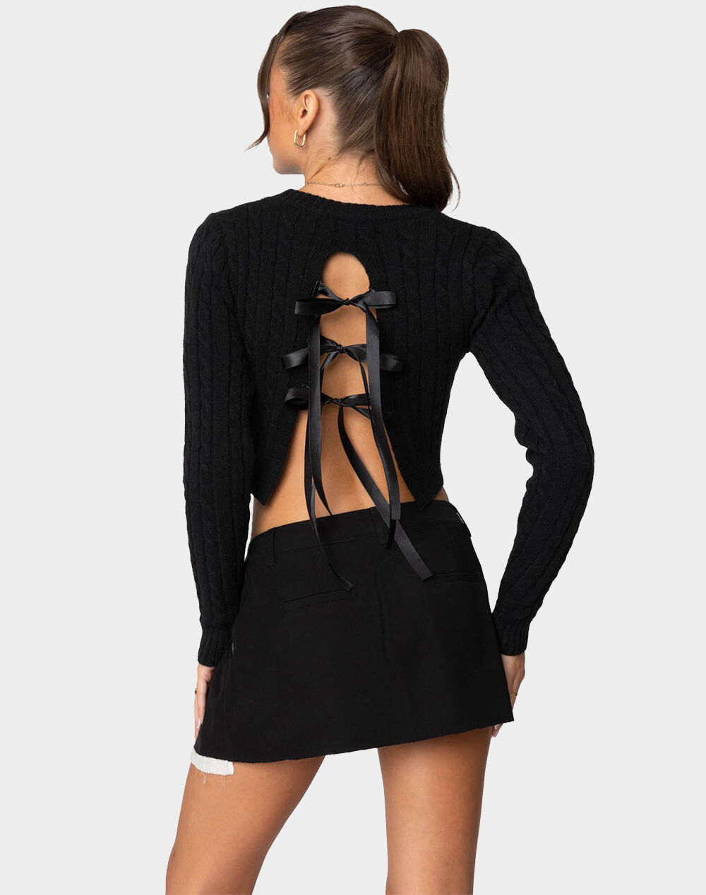 EDIKTED Bow Back Cropped Cable Knit Sweater - BLACK | Tillys