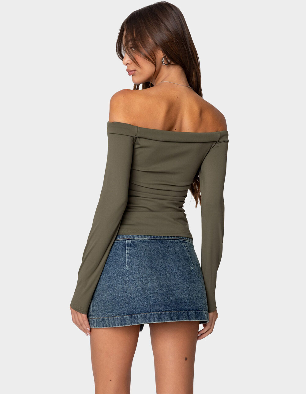EDIKTED Celly Rolled Off Shoulder Top - DK GREEN - S | Tillys
