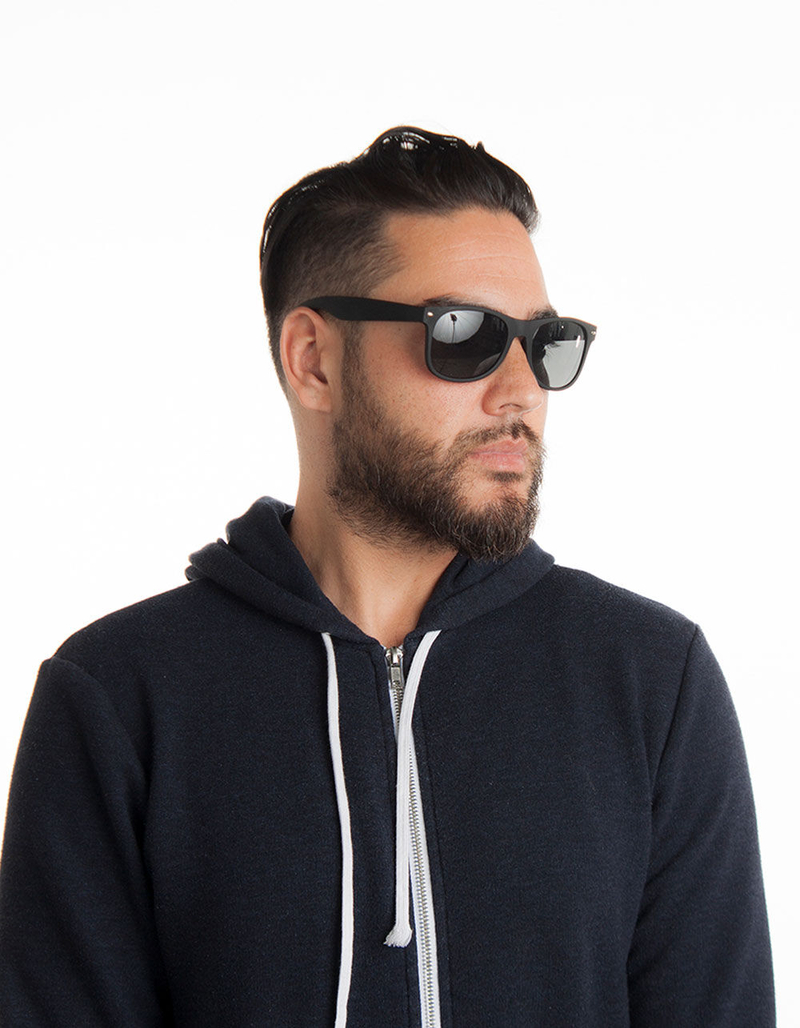 BLUE CROWN Smooth Operator Sunglasses image number 1
