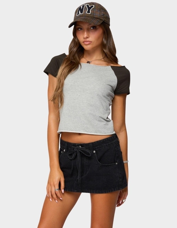EDIKTED Liva Contrast Raglan Tee Primary Image