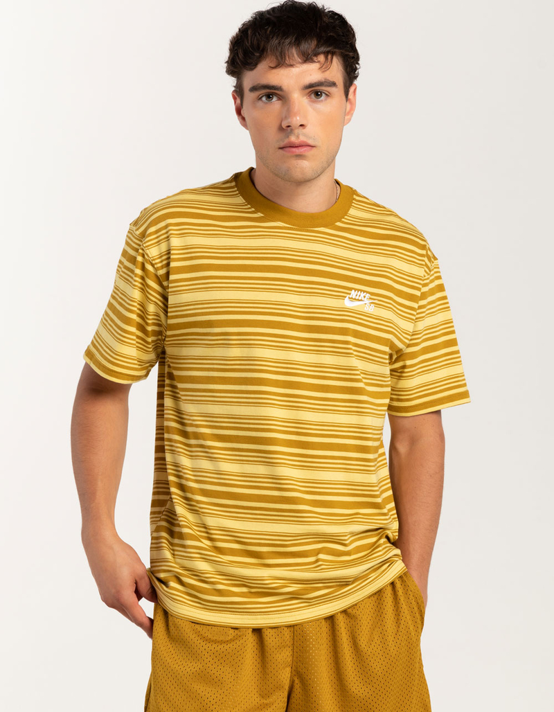 NIKE SB Max90 Skate Mens Tee image number 2