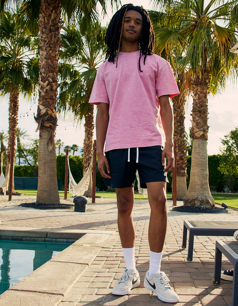 NIKE Essentials Flow Nylon Mens Shorts image number 3