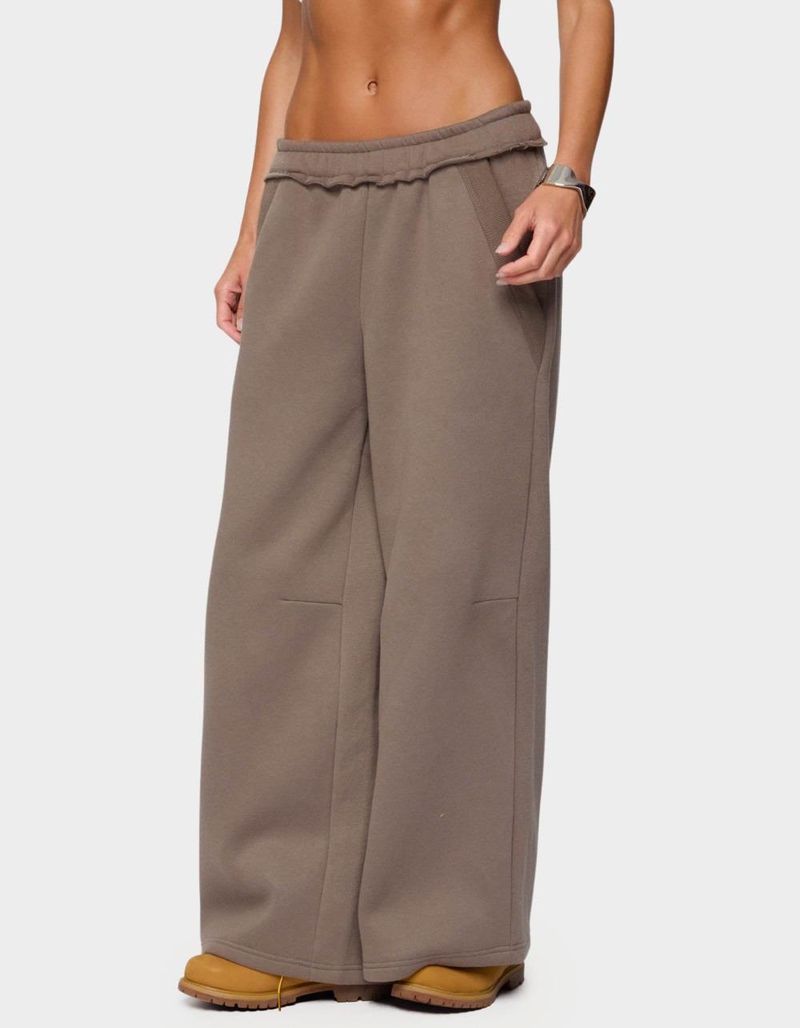 EDIKTED Kori Oversized Sweatpants image number 1