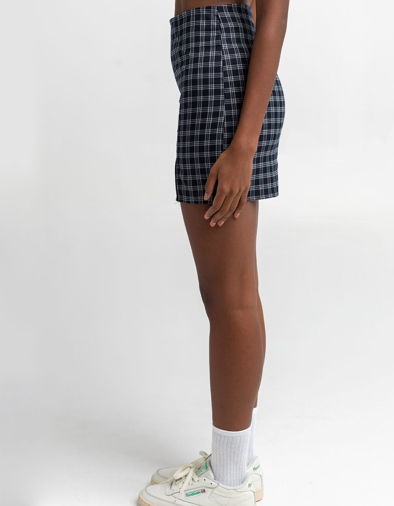 FULL TILT Womens Plaid Notch Skirt image number 2