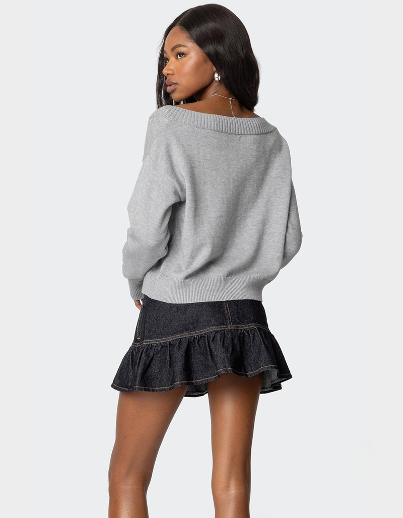 EDIKTED Eli Oversized V-Neck Knit Top image number 4