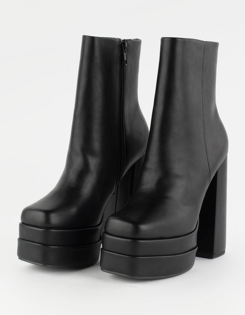 SODA Womens Double Platform Ankle Boots image number 0