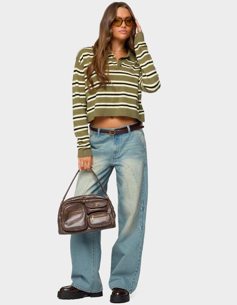 EDIKTED Kiria Stitched Low Rise Jeans image number 4