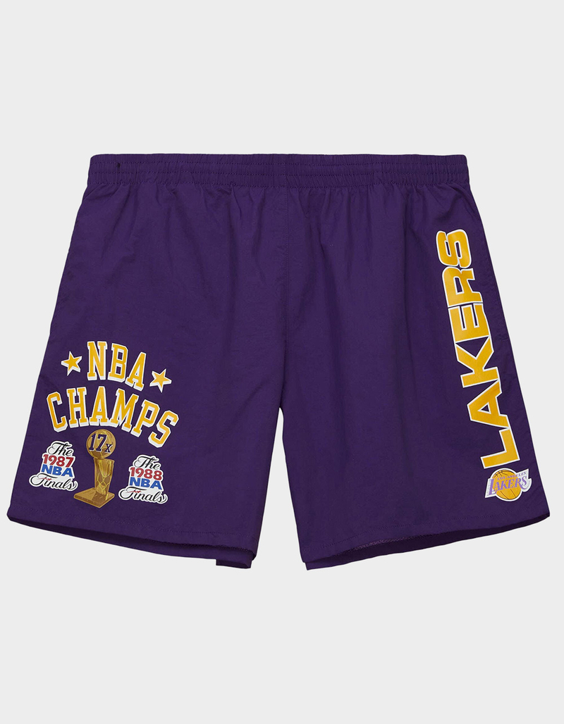 MITCHELL & NESS Los Angeles Lakers Team Heritage Mens Shorts image number 0