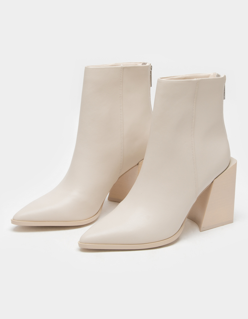 STEVE MADDEN Tish Womens Heeled Boots image number 0