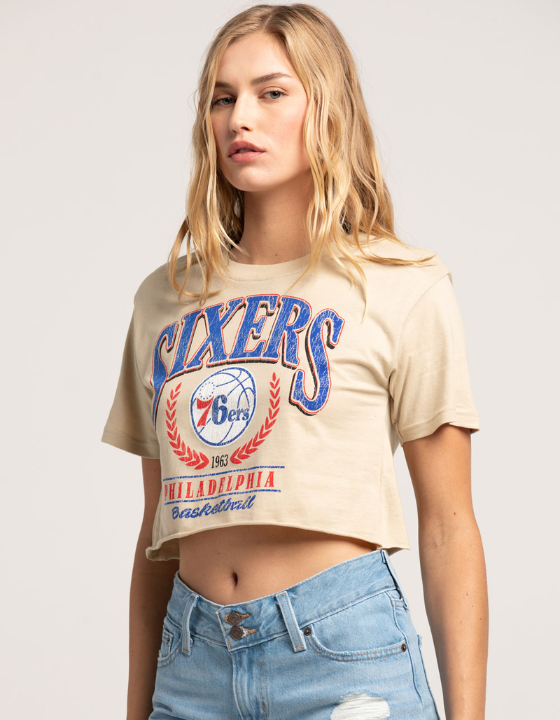PHILLY 76ERS Womens Crop Tee image number 0
