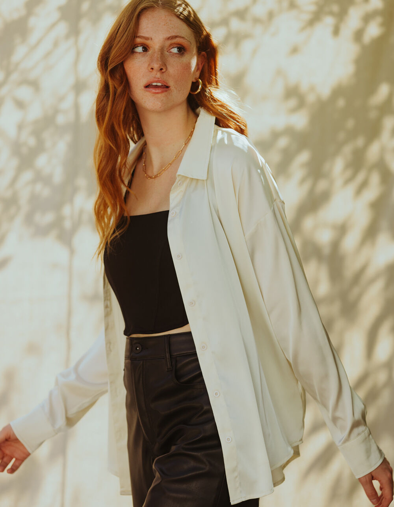 WEST OF MELROSE Satin Womens Button Down Overshirt image number 1