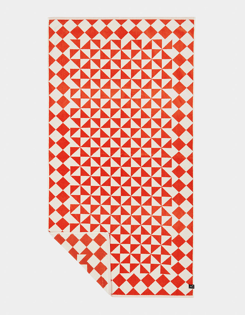 SLOWTIDE Gatsby Woven Towel image number 0