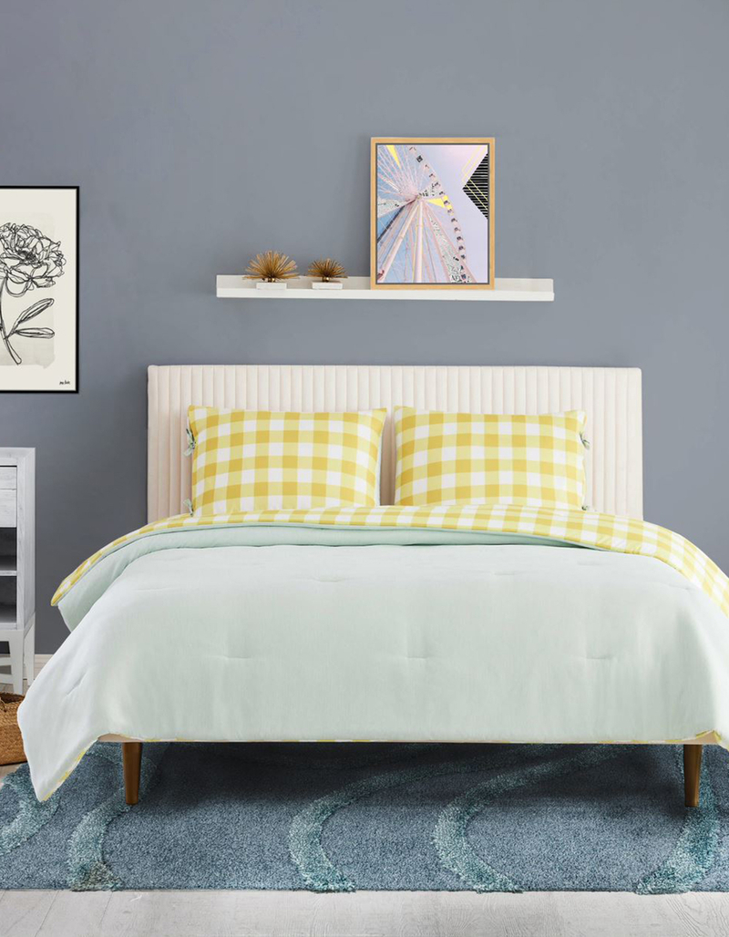 MR. KATE Gimme Gingham 3-Piece Full/Queen Comforter Set image number 0