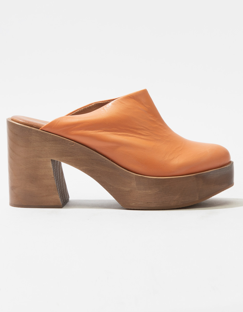 FREE PEOPLE Suki Womens Platform Clogs image number 1