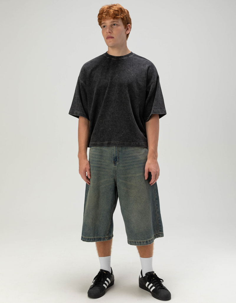 RSQ Mens Textured Baggy Crop Tee image number 4