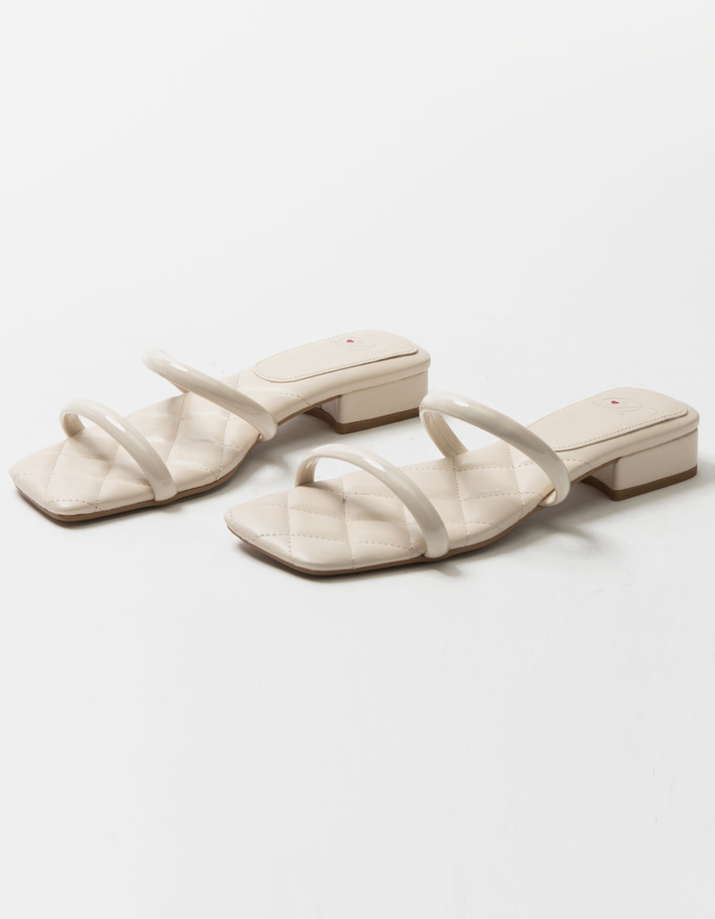 DELICIOUS Square Toe Block Heel Womens Sandals image number 0