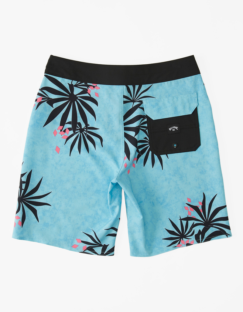 BILLABONG Sundays Pro Performance Boys 17" Boardshorts image number 1