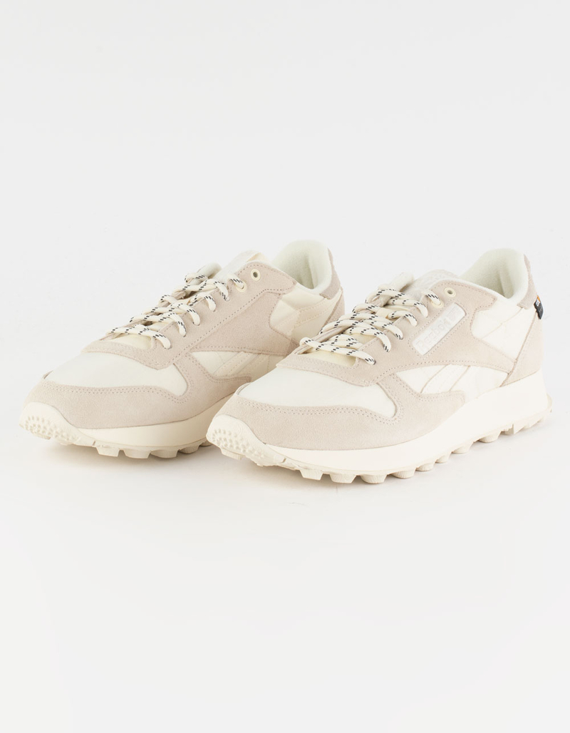 REEBOK Classic Leather Shoes image number 0