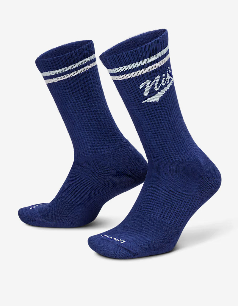 NIKE Everyday Plus 3 Pack Crew Socks image number 2