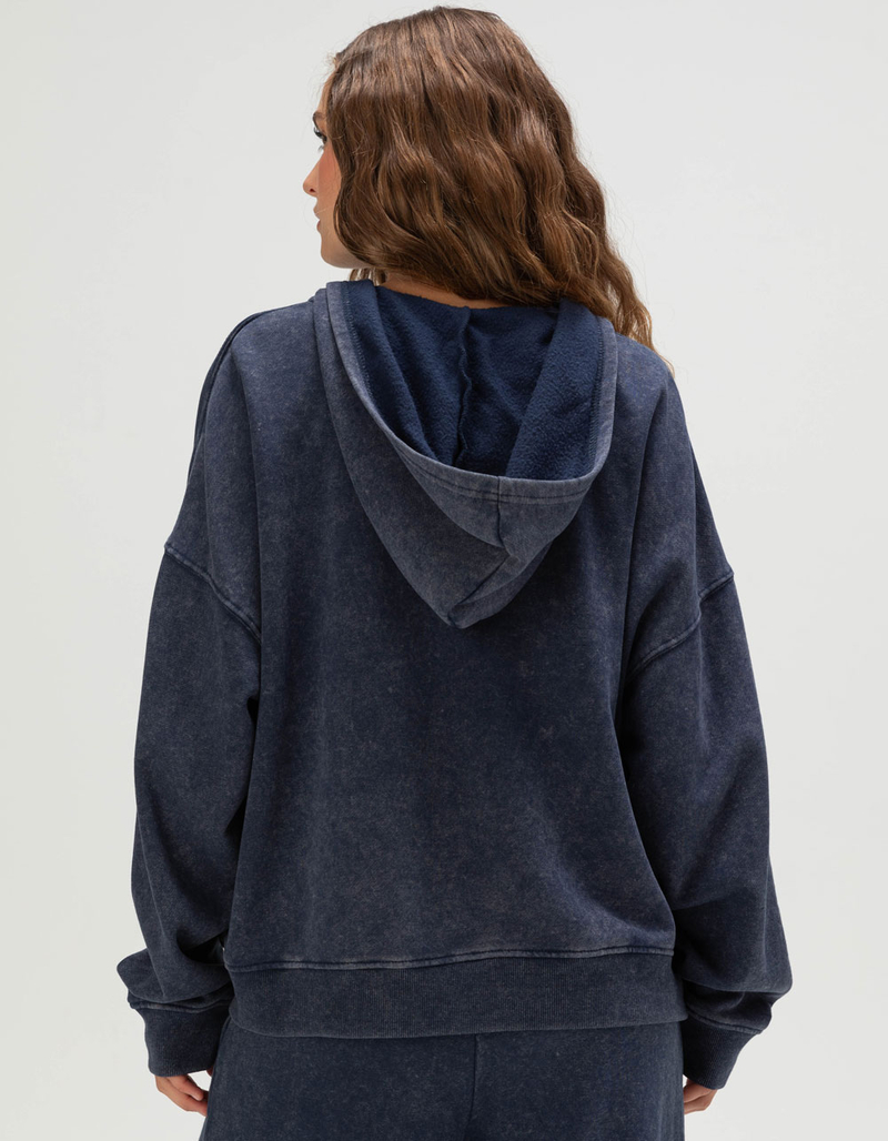 TILLYS Womens Oversized Zip-Up Hoodie image number 3
