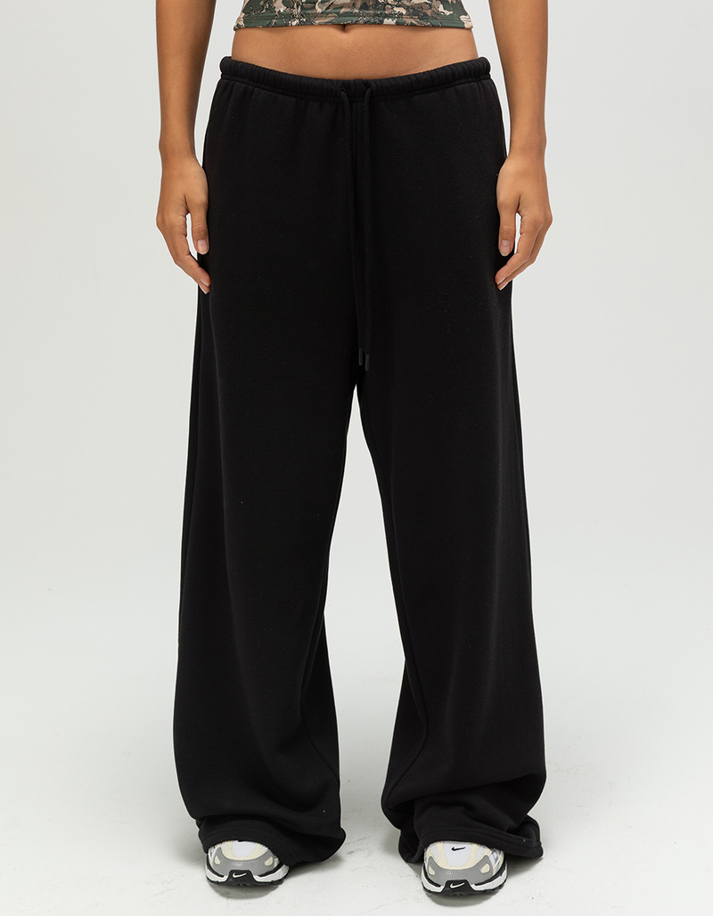 TILLYS Womens Wide Leg Sweatpants image number 1