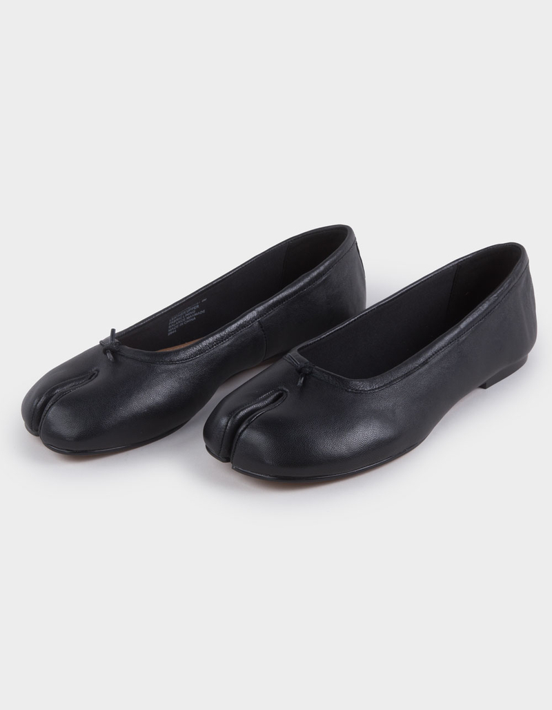 STEVE MADDEN Calico Tabi Womens Split Toe Ballet Flats BLACK Tillys STEVE MADDEN Calico Tabi Womens Split Toe Ballet Flats BLACK Tillys