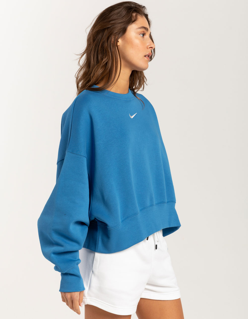 NIKE Sportswear Womens Oversized Crop Crewneck Sweatshirt image number 2
