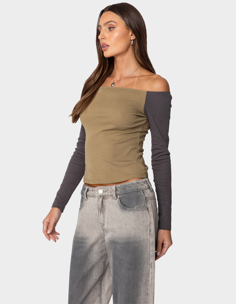 EDIKTED Contrast Off Shoulder Top image number 1