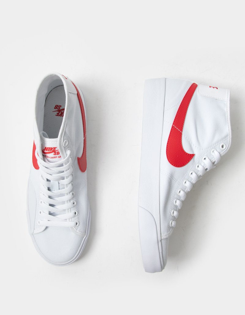 NIKE SB BLZR Court Mid Shoes image number 4