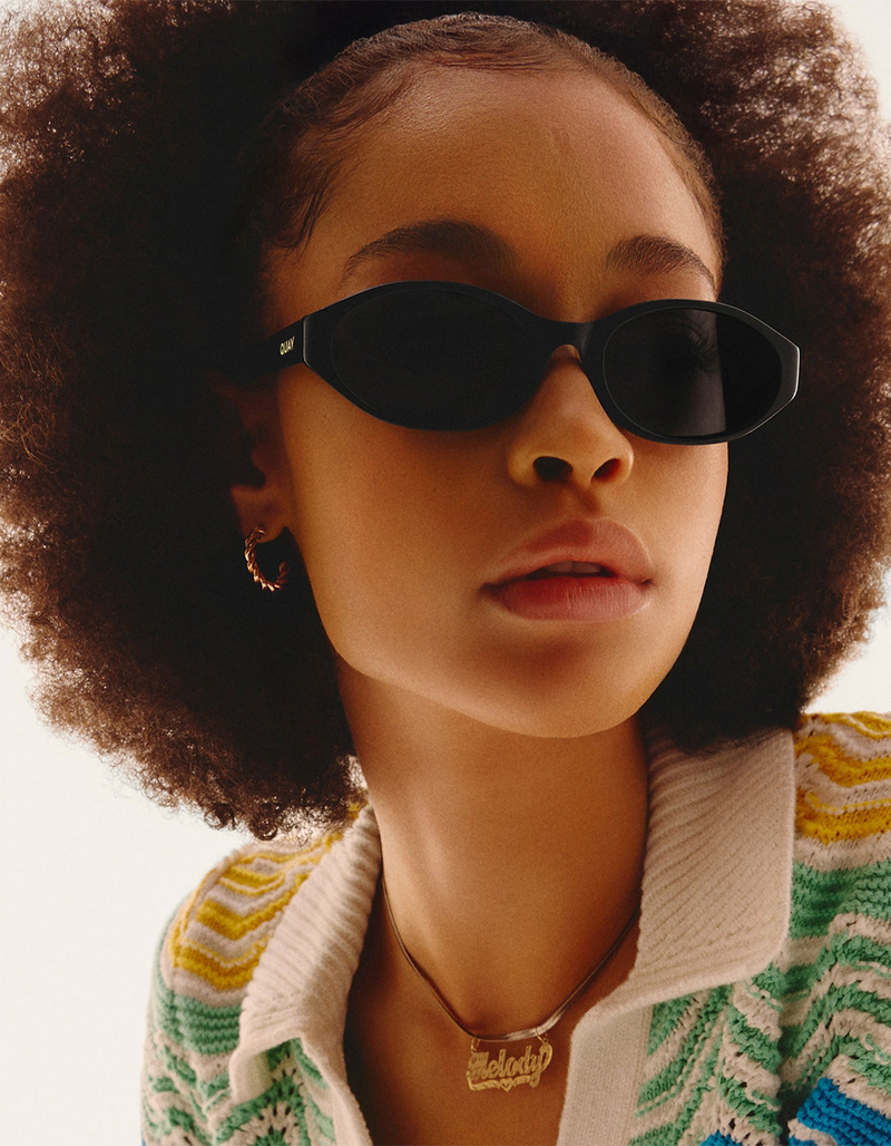 QUAY AUSTRALIA Aura Points Sunglasses image number 2