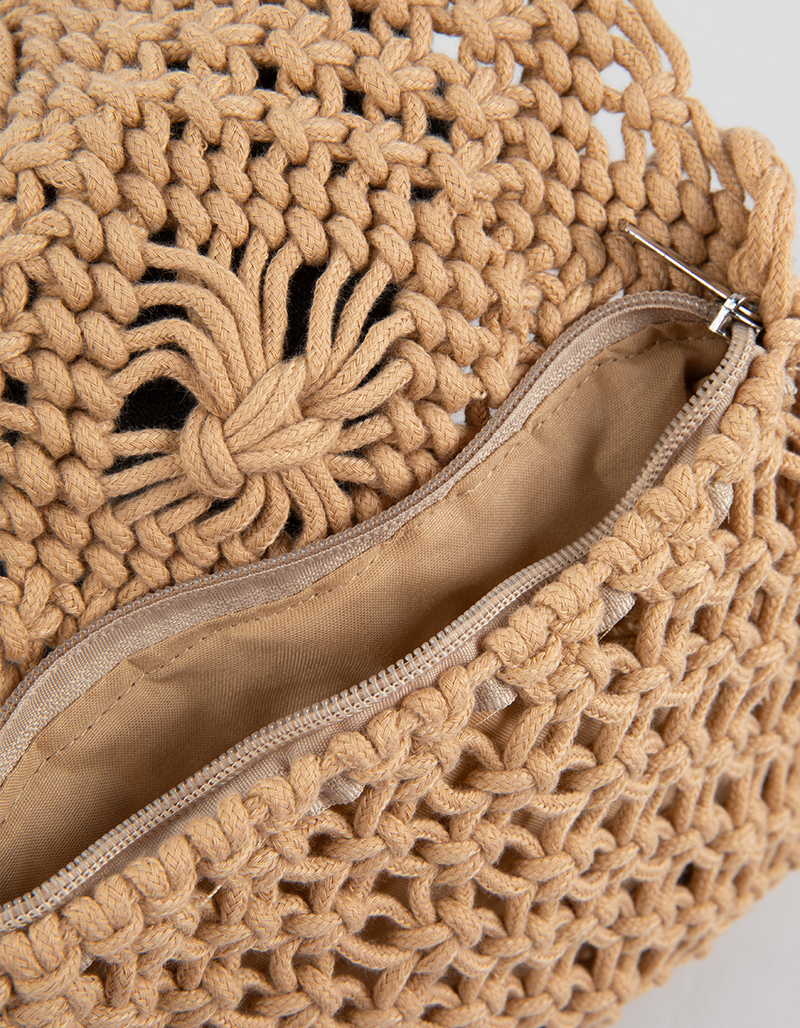 Crochet Fringe Tote Bag image number 4