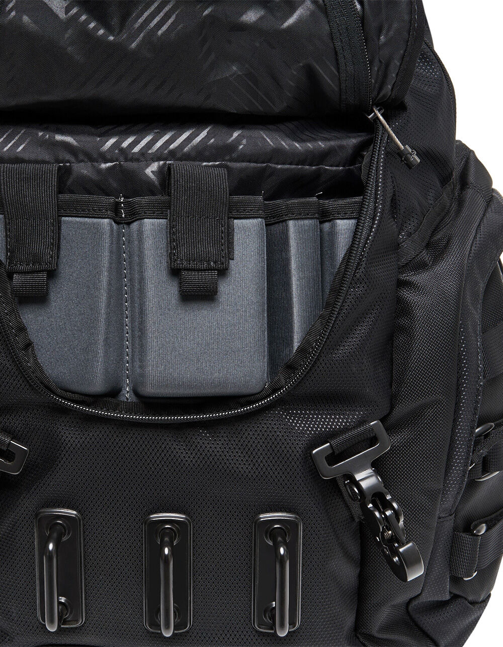 OAKLEY Kitchen Sink Backpack - BLACK - ONE SIZE | Tillys