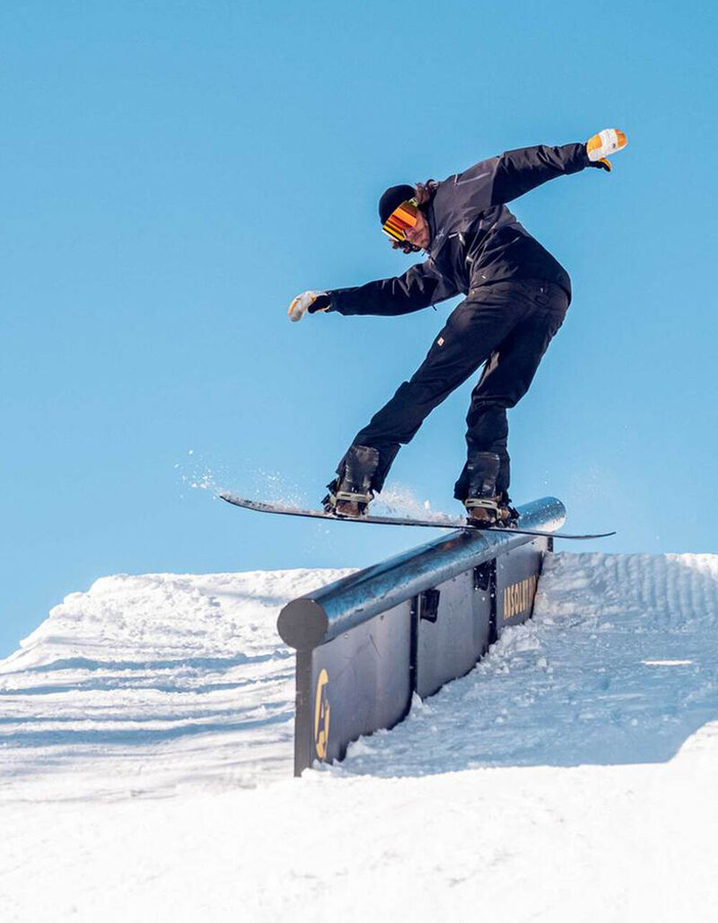 BATALEON Whatever 159 Wide Snowboard YELLO BA2110WH159W