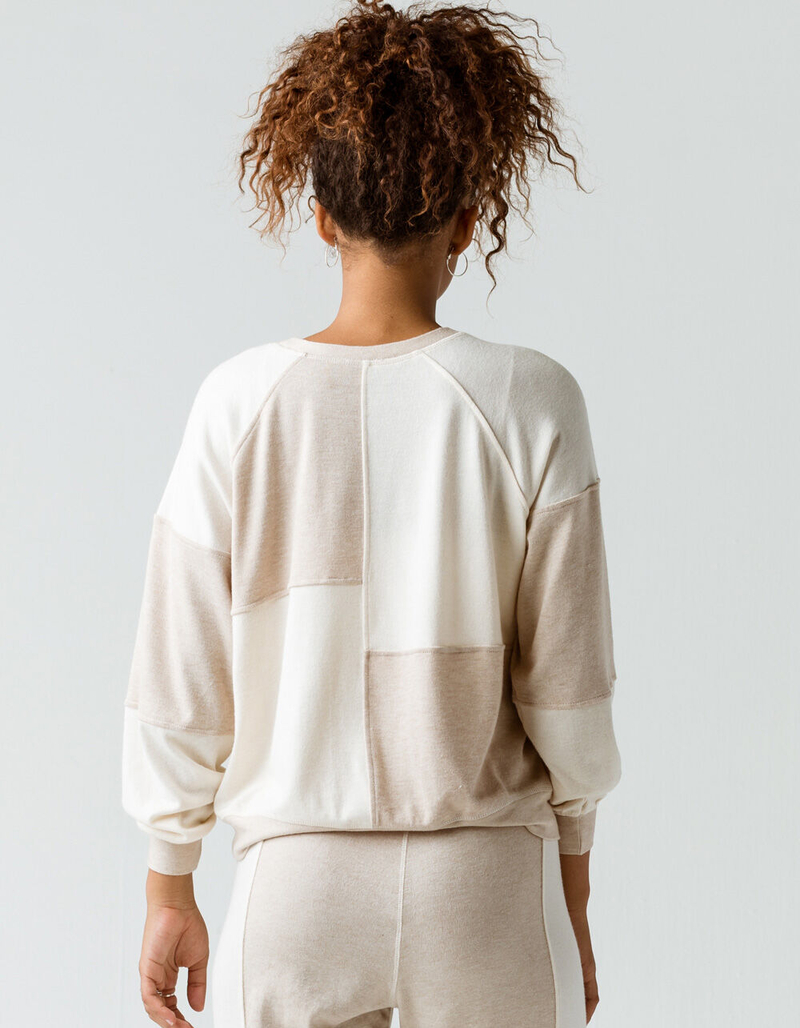BLU PEPPER Patchwork Womens Sweatshirt image number 2