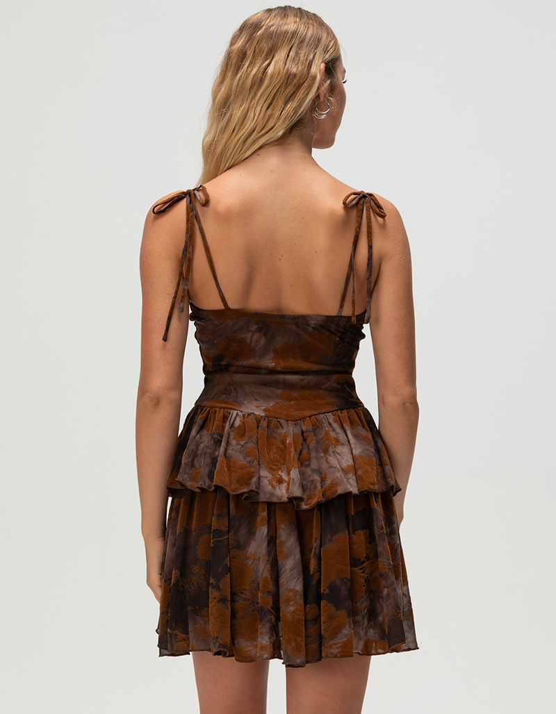 WEST OF MELROSE Flocked Tier Womens Dress image number 3