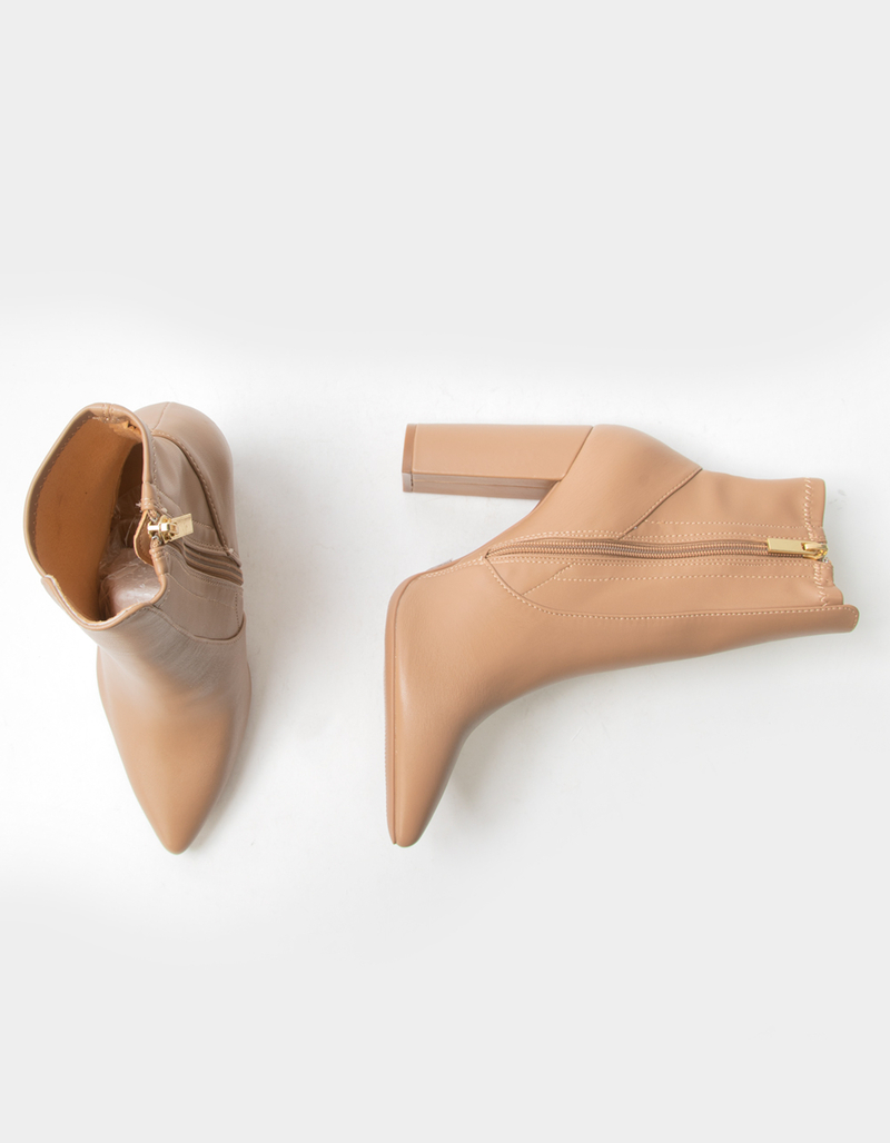 QUPID Stretch Womens Heel Booties image number 4