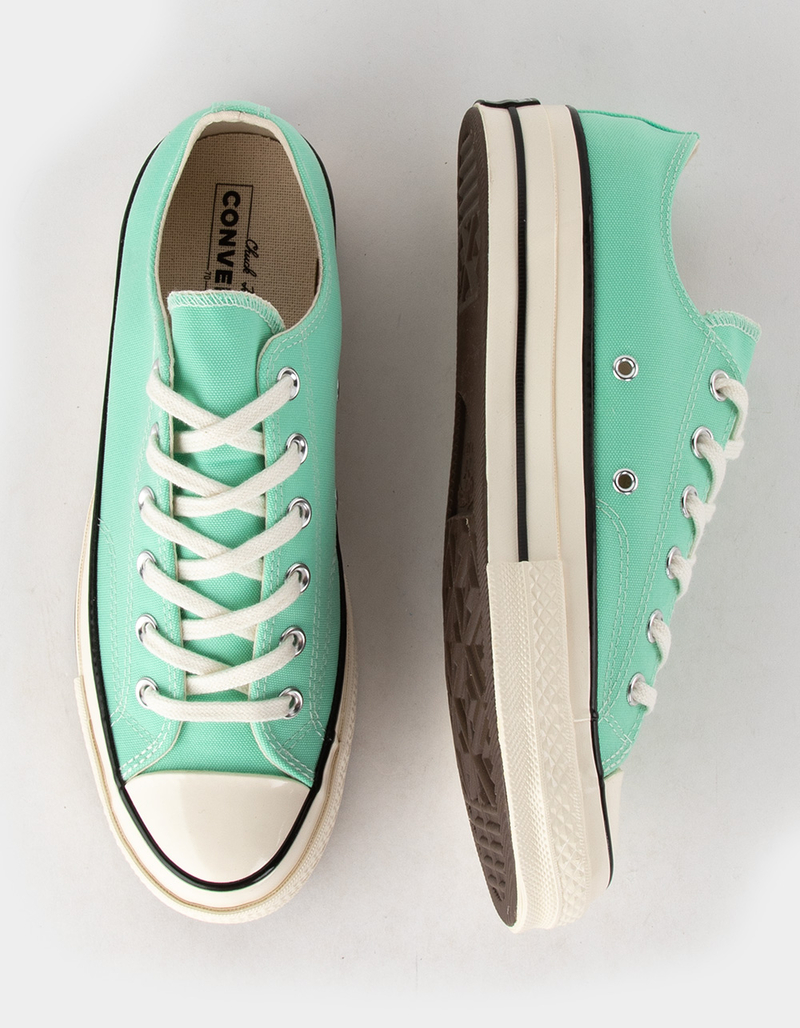 CONVERSE Chuck 70 Low Top Womens Shoes image number 4