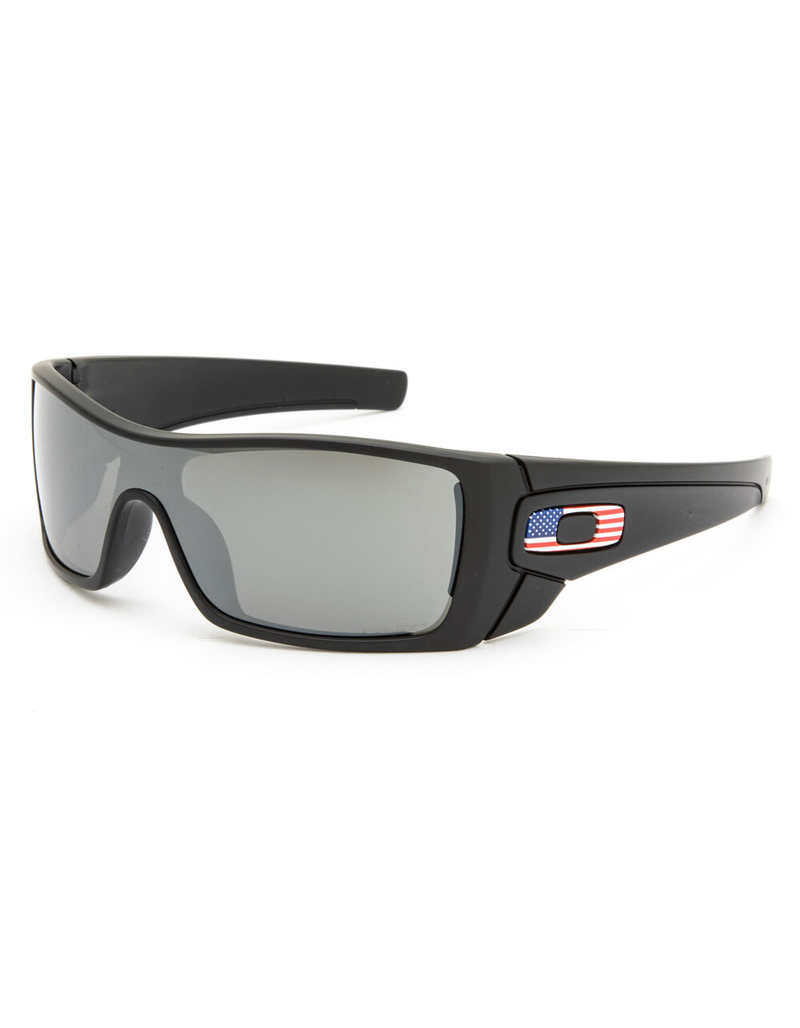 OAKLEY SI Batwolf USA Flag Sunglasses image number 0