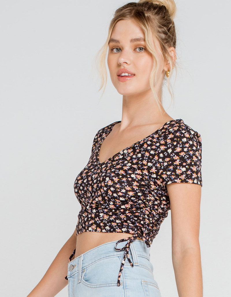 SKY AND SPARROW Ditsy Cinch Side Tie Womens Black Tee image number 1