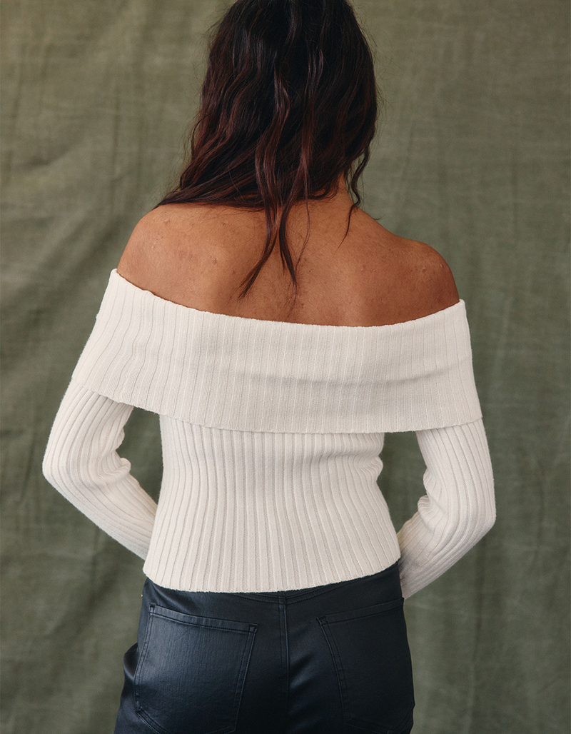 WEST OF MELROSE Off The Shoulder Womens Long Sleeve Top image number 3