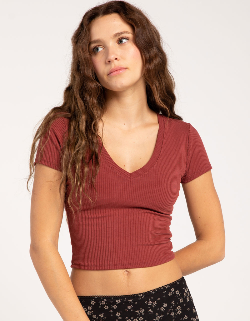 TILLYS V-Neck Rib Womens Tee image number 0