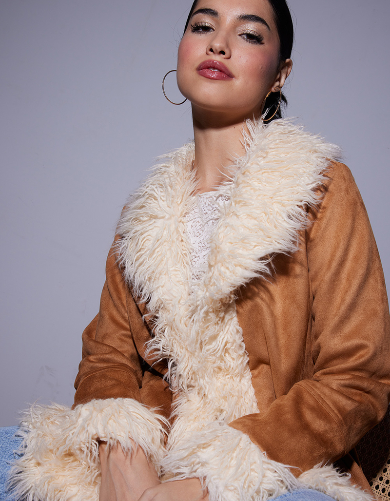 WEST OF MELROSE Fur Trimmed Womens Jacket image number 0