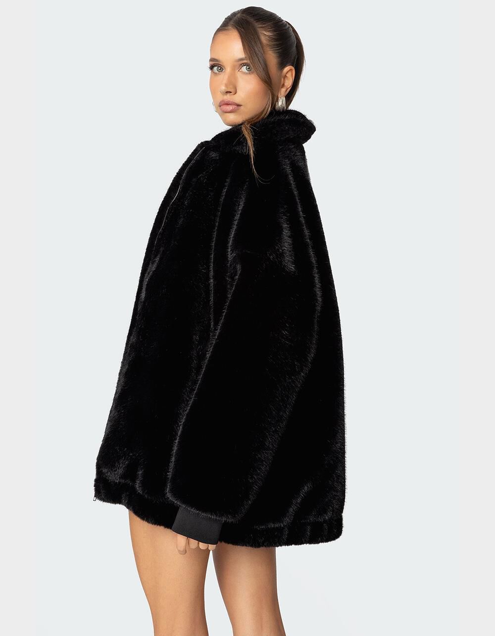 EDIKTED Taylor Oversized Faux Fur Jacket - BLACK | Tillys