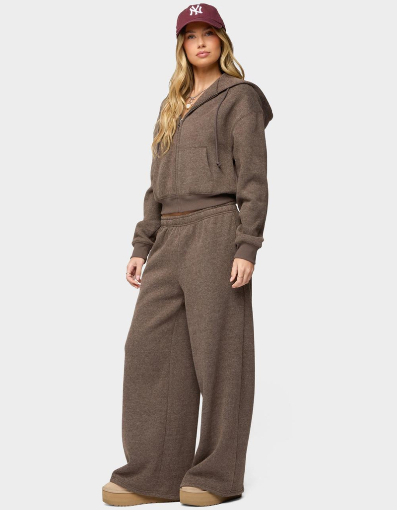 EDIKTED Laulie Straight Leg Sweatpants image number 3